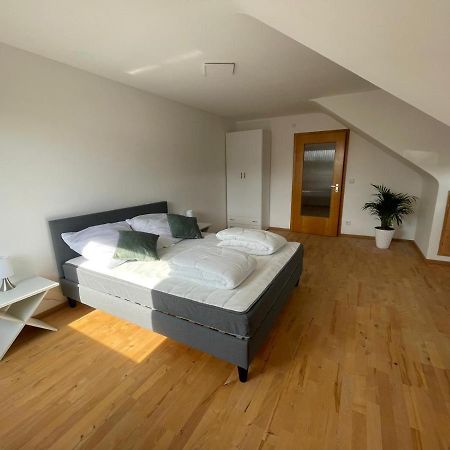 찌른도르프 Panoramaview Near Playmobil & Fair Nuernberg 아파트 외부 사진