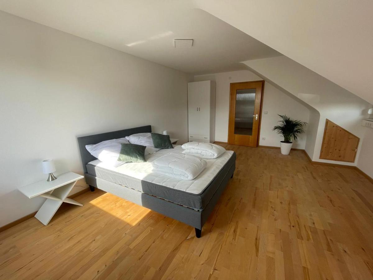 찌른도르프 Panoramaview Near Playmobil & Fair Nuernberg 아파트 외부 사진